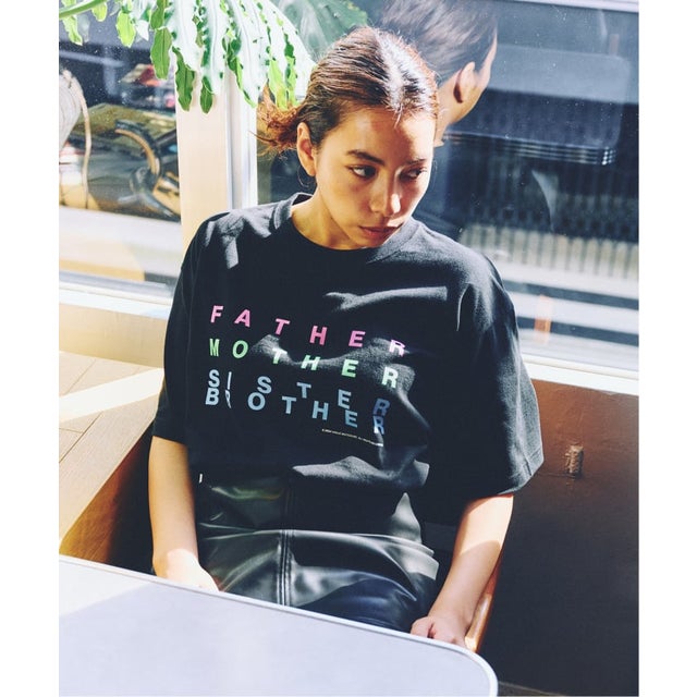 《予約》FATHER MOTHER SISTER BROTHER / ファザーマザーシスターブラザー Tシャツ （ブラック）