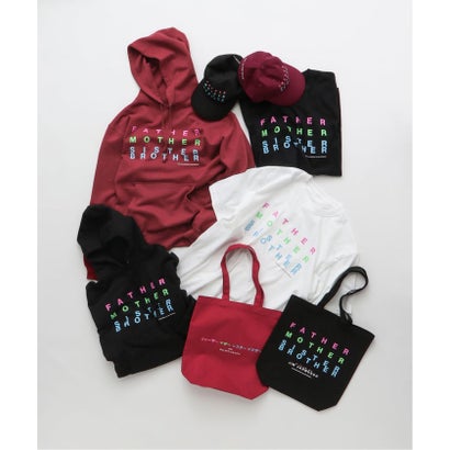 《予約》FATHER MOTHER SISTER BROTHER / ファザーマザーシスターブラザー Tシャツ （ホワイト）｜詳細画像