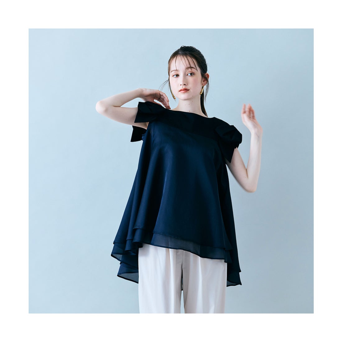 オーディア ミューズ Audie a Muses リボンスリーブプルオーバー 