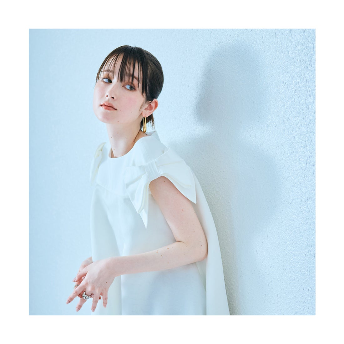 オーディア ミューズ Audie a Muses リボンスリーブプルオーバー 