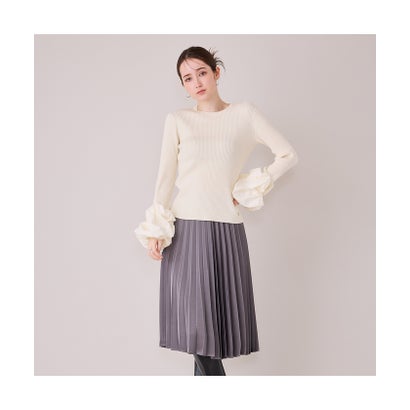 【モデル美香着用】微光沢サテンプリーツスカート （ベージュ）｜詳細画像