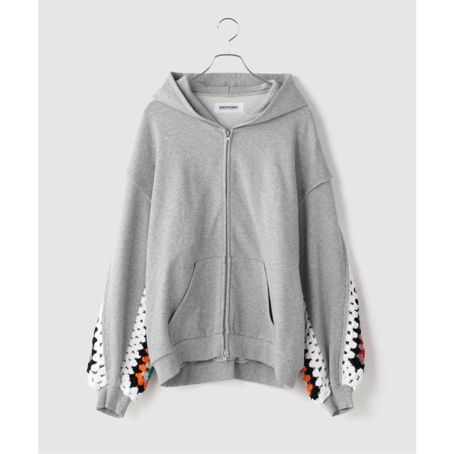 DISCOVERED / ディスカバード CROCHET SLEEVE SWEAT PARKA （グレーA）