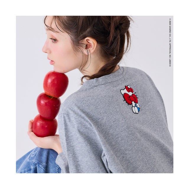 【HELLO KITTY】 ハローキティ サガラ刺繍ロングスリーブカットソー （グレー）