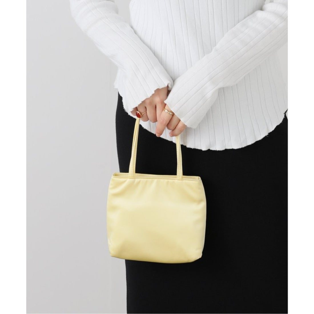 ル タロン LE TALON hai/ハイ Little Silk Bag （イエロー 