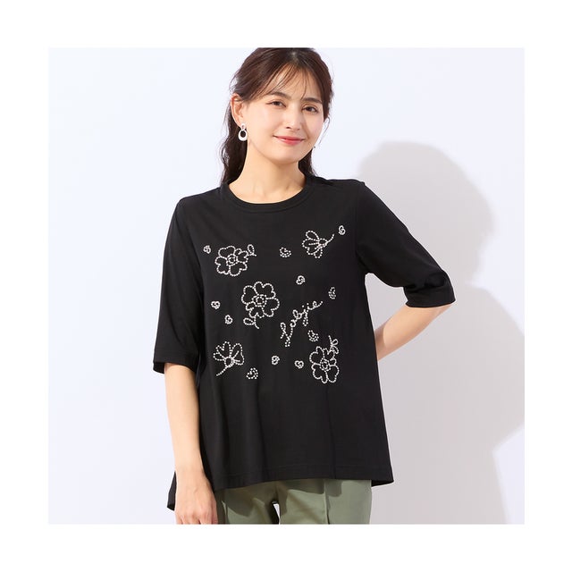 【洗える・綿100%】花刺繍AラインTシャツ （ブラック）