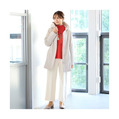 ロブジェ LOBJIE 【ヴィクトリアダウン使用・フード収納可・一部店舗限定】ステッチレスダウンコート （グリーン）｜詳細画像