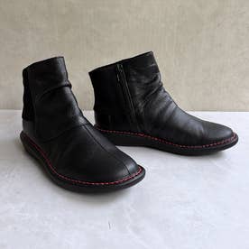 本革シャーリングショートブーツ 異素材コンビ×アウトステッチデザイン 軽量コンフォートブーツ （ブラック/ブラック）
