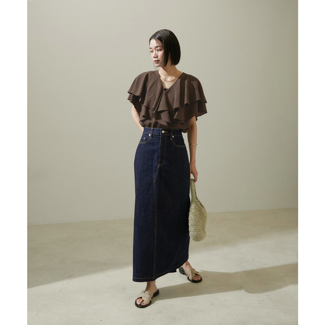 サロン アダム エ ロペ SALON adam et rope' ラッフルカラーフレア