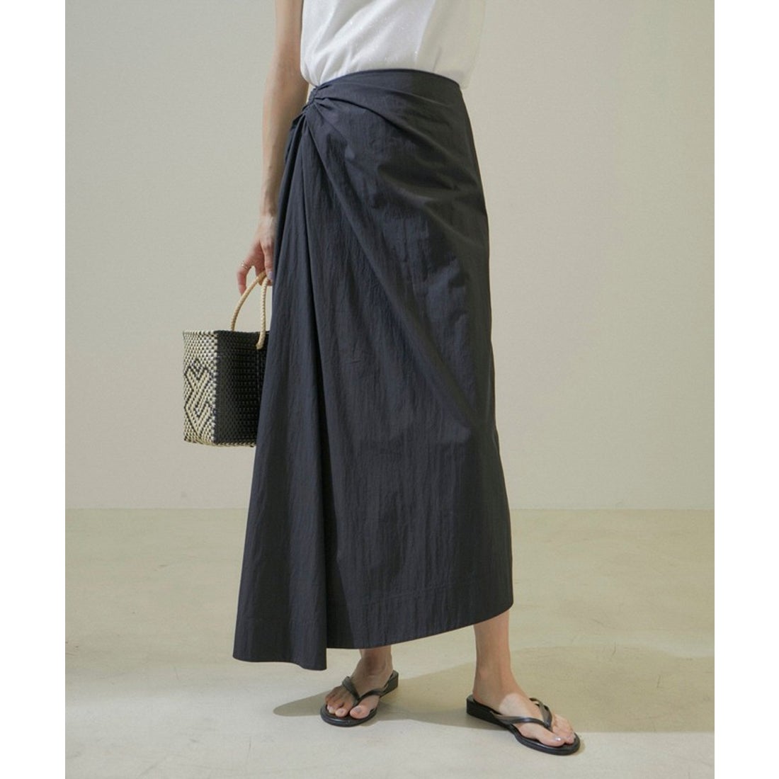 サロン アダム エ ロペ SALON adam et rope' アシンメトリードレープ