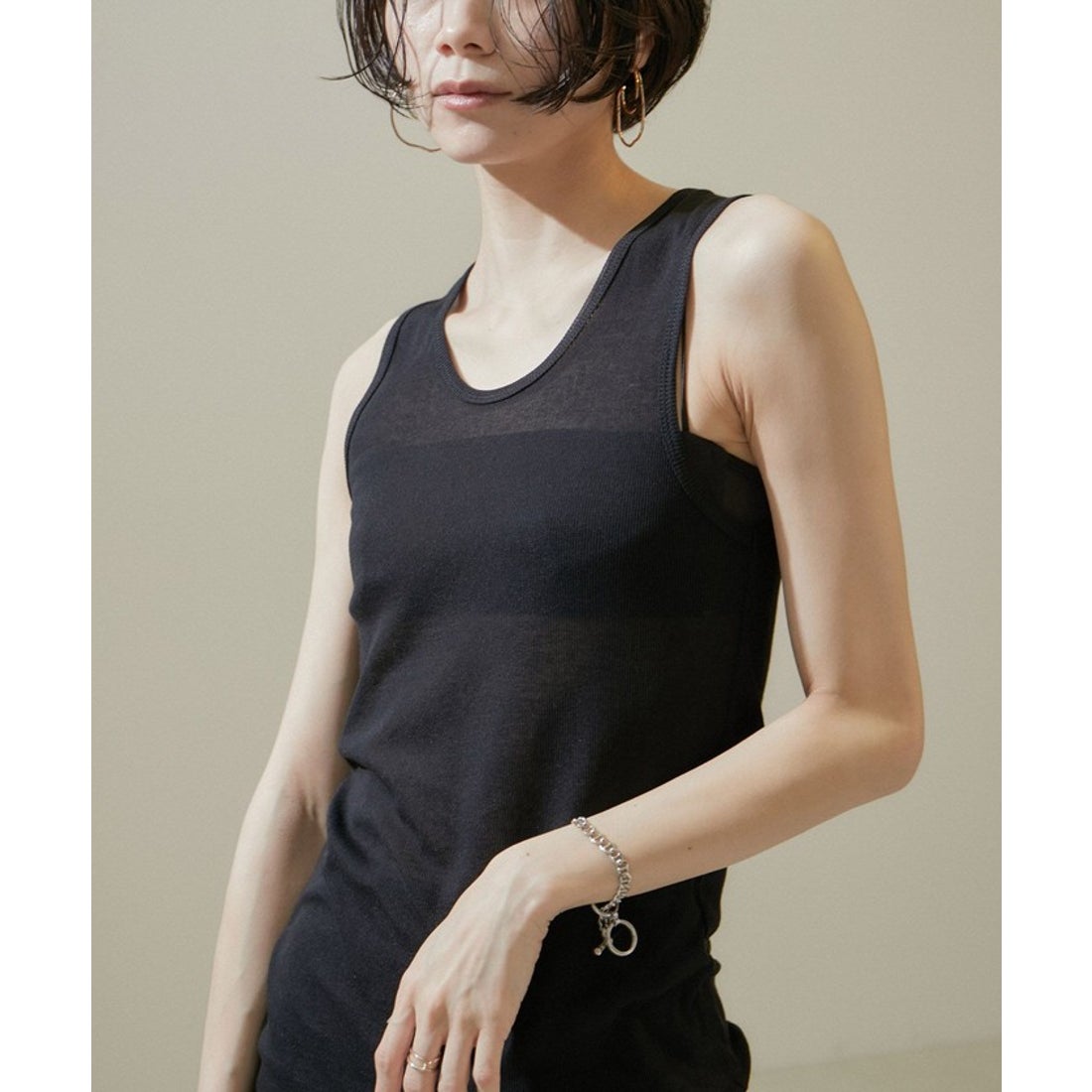 サロン アダム エ ロペ SALON adam et rope' nu=layerスクープネック