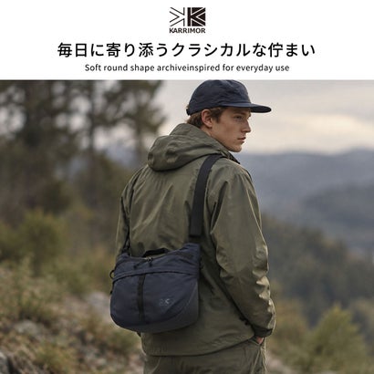 カリマー KARRIMOR ショルダーバッグ メンズ レディース 軽量 ブランド 斜めがけ 肩掛け おしゃれ ナイロン 横型 ラウンド型 シンプル カジュアル ロゴ 普段使い お出かけ relic shoulder 501298 （White）｜詳細画像