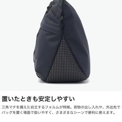 カリマー KARRIMOR ショルダーバッグ メンズ レディース 軽量 ブランド 斜めがけ 肩掛け おしゃれ ナイロン 横型 ラウンド型 シンプル カジュアル ロゴ 普段使い お出かけ relic shoulder 501298 （White）｜詳細画像
