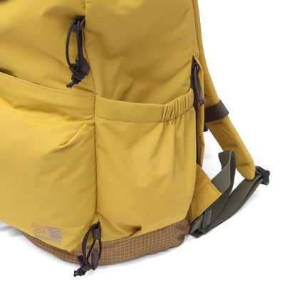 カリマー KARRIMOR リュック メンズ レディース 軽量 ブランド ナイロン フラップ かぶせ バックパック シンプル カジュアル アウトドア 丈夫 耐久性 おしゃれ 旅行 relic lid pack 25 501297 （White）｜詳細画像
