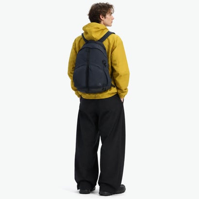 カリマー KARRIMOR リュック メンズ レディース 軽量 ブランド ナイロン バックパック デイパック シンプル カジュアル 登山 アウトドア 普段使い お出かけ 旅行 relic daypack 28 501295 （White）｜詳細画像