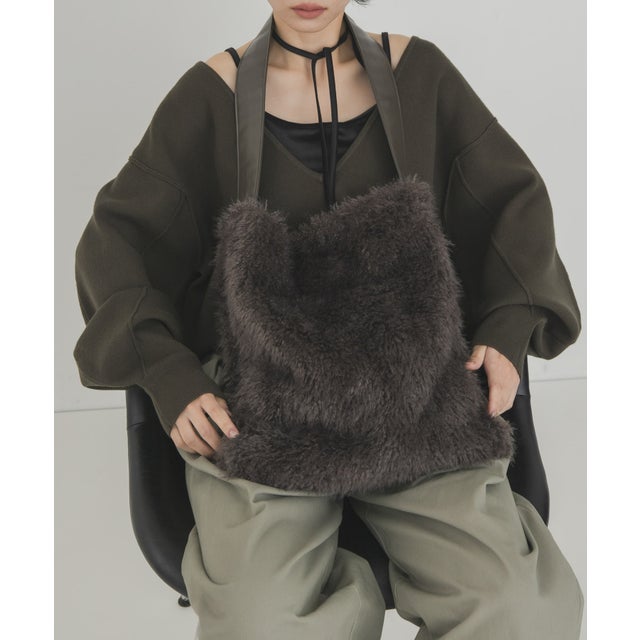 フラッフィービッグBAG （チャコールグレー）