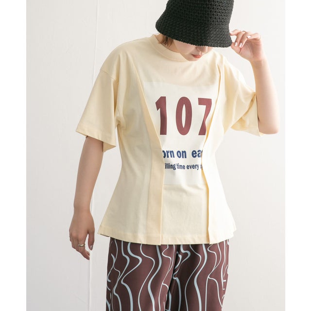 ウエストタックナンバリングTEE （YELLOW BEG）