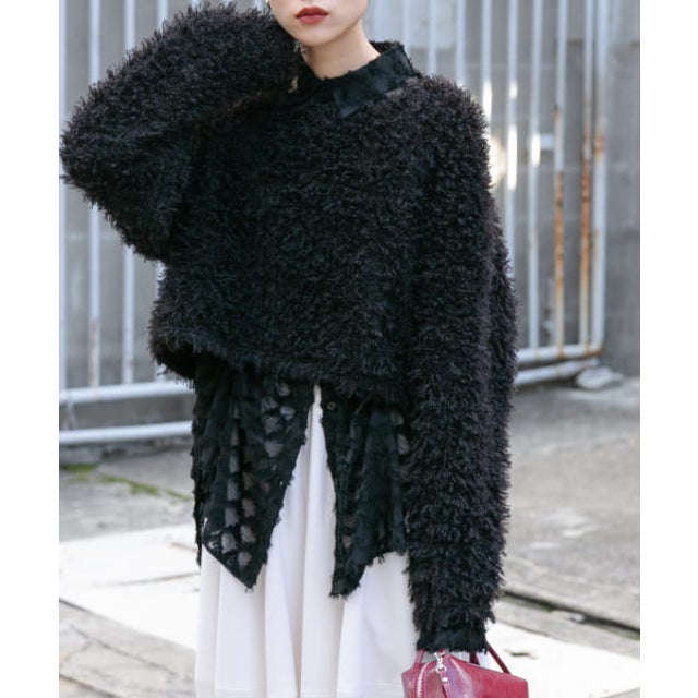 クロップドフェザープルオーバー （BLACK）