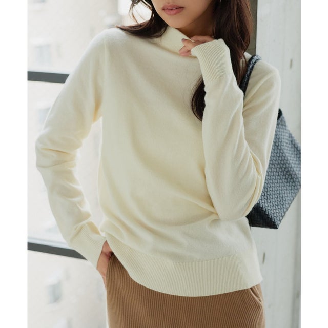 洗えるアンチピリングスフレタッチニット【ボトルネック】[ M L XL 選べるタイプ ]  [C7998] （アイボリー）