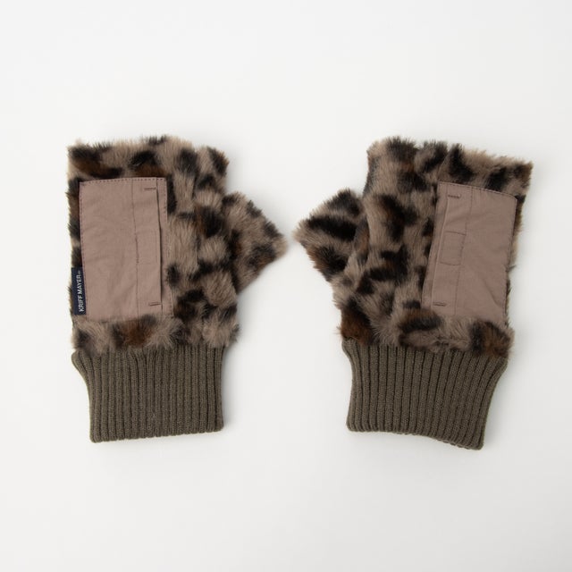 デミグラブ ハンドウォーマー （LEOPARD）