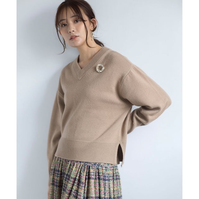 【8色展開・手洗い可】ウールカシミヤミックス Vネックニット （ベージュ系）
