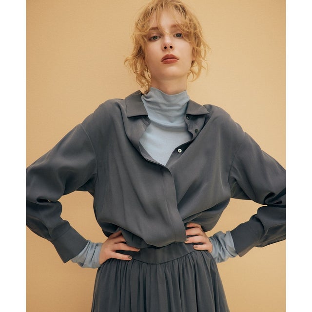 【UVケア】バウンディングシャーティングカシュクール ブラウス （グレー系）