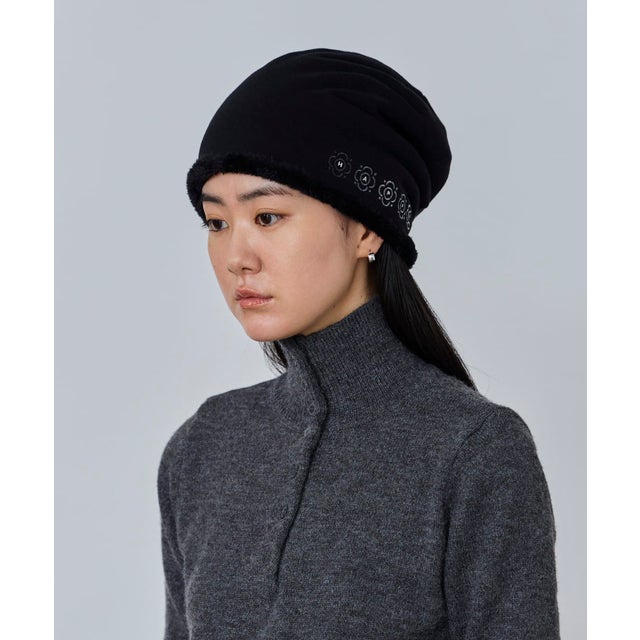 HAPPY SWEAT PUWA BEANIE SG / （BLACK (01)）