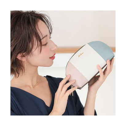 クレリア Clelia 【TV衣装協力】化粧ポーチ 大容量 メイクポーチ ポーチ 小物入れ ダブルファスナー 2層 Riberte リベルテ CLー17088 （オリーブガーデン）｜詳細画像
