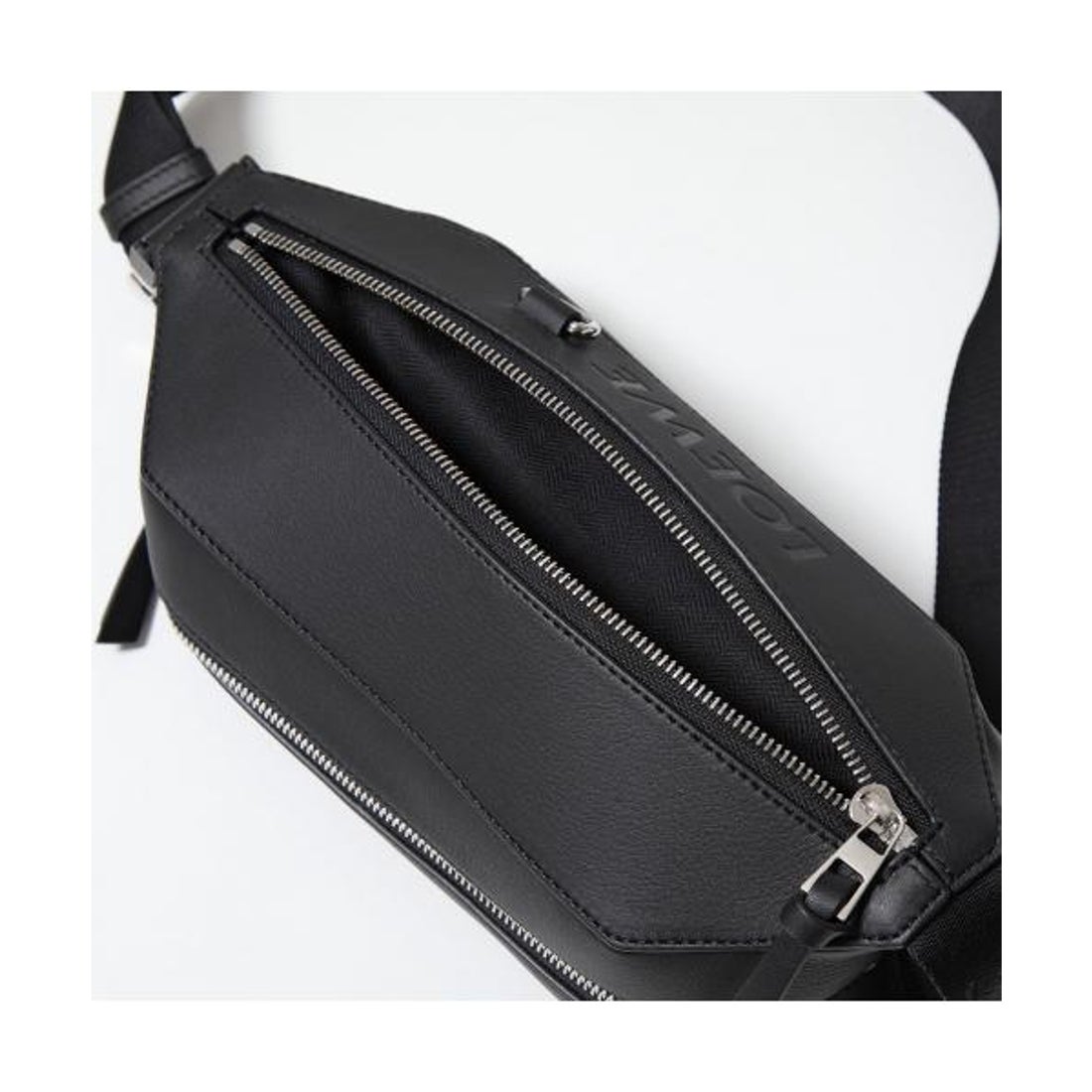 ロエベ LOEWE LOEWE ボディバッグ convertible sling B777NCNX01