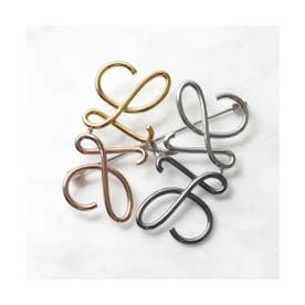 ロエベ LOEWE LOEWE ブローチ J000245X10 アナグラム （9486/PALLADIUM