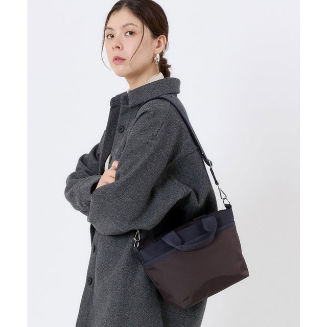 SMALL BUCKET TOTE （ガナシェ/ディープシーブルー）