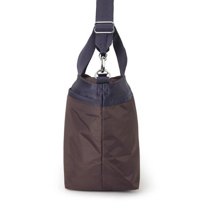 レスポートサック LeSportsac BUCKET TOTE （ガナシェ/ディープシーブルー）｜詳細画像