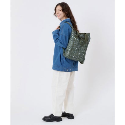 レスポートサック LeSportsac EVERYDAY TH BACKPACK （ピーナッツ バンダナパーティー グリーン）｜詳細画像