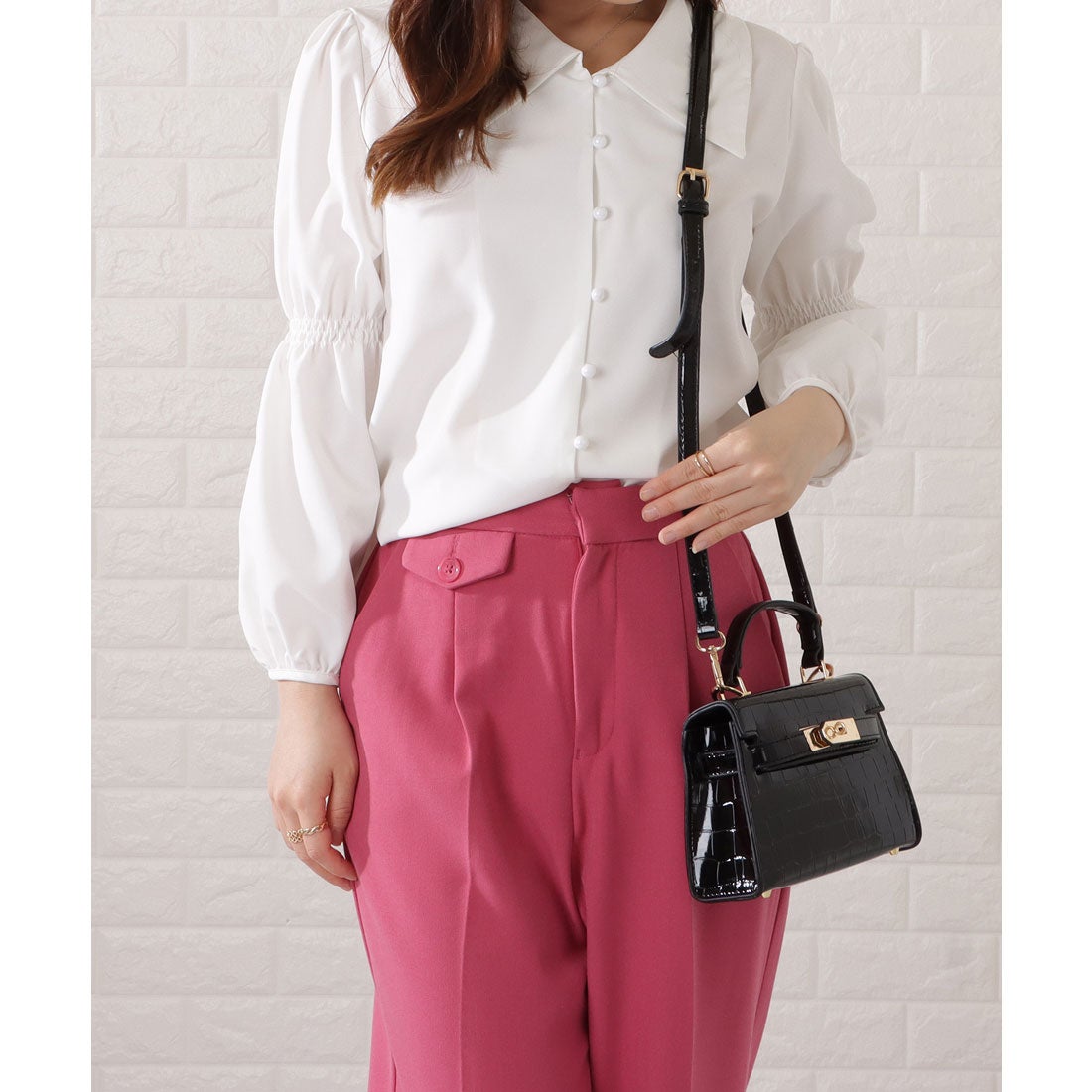 レースレディース Lace Ladies クロコダイル風レザー調コンパクト