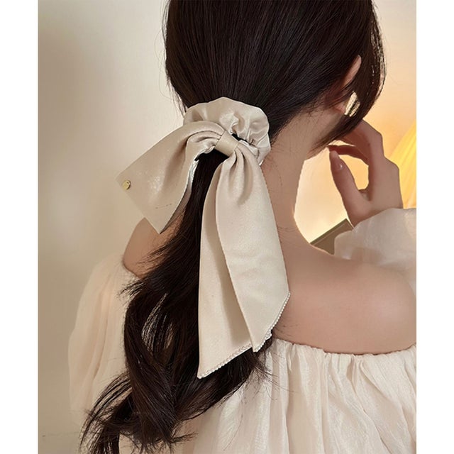 サテン調 ビッグ リボン シュシュ ヘアゴム （アイボリー）