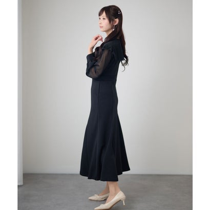 レースレディース Lace Ladies フリルカラー Vネック 長袖 フレア ロングワンピース （ブラック）｜詳細画像