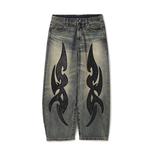 SUPPLIER/サプライヤー/Studs Tribal Leather Patch Curve Denim （ブルー）