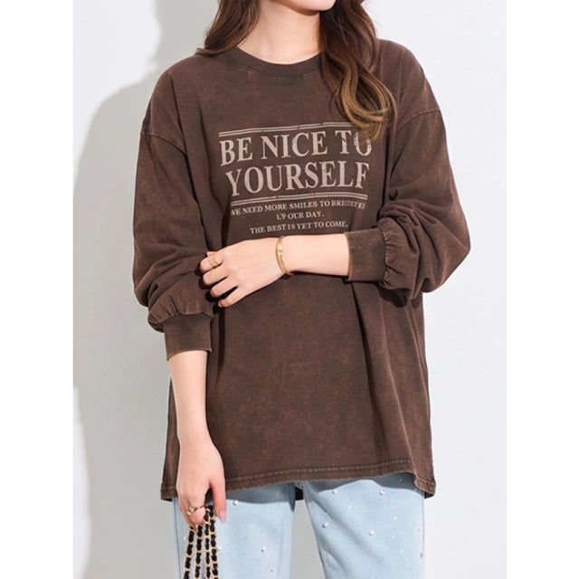ケミカルプリントメッセージロングTシャツ （茶）