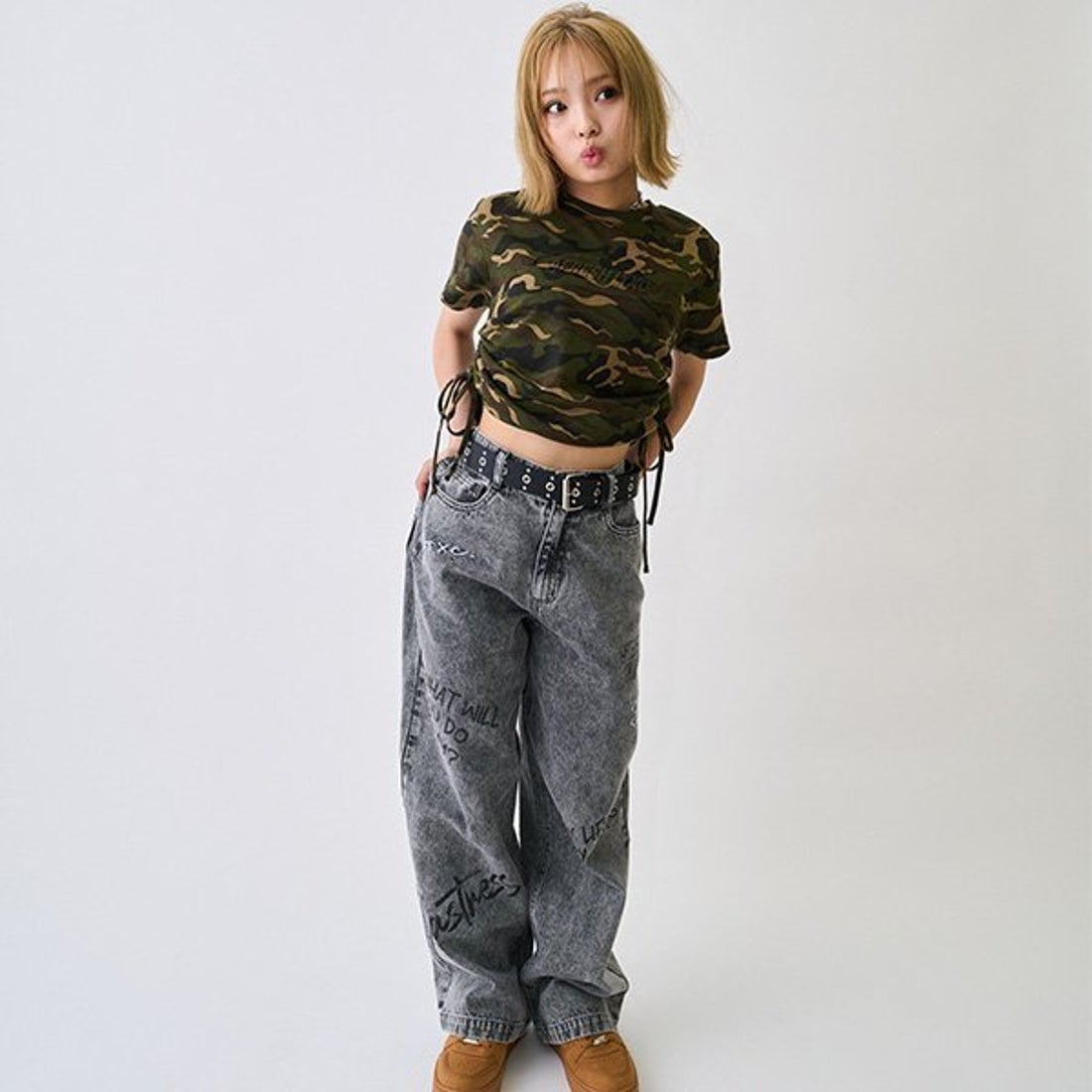 ラブトキシック Lovetoxic ペイントデニムパンツ （グレー
