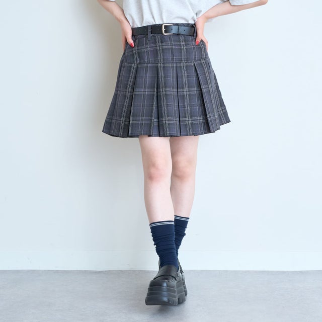 【イージーケア】ベルトつきチェックプリーツスカート （黒）