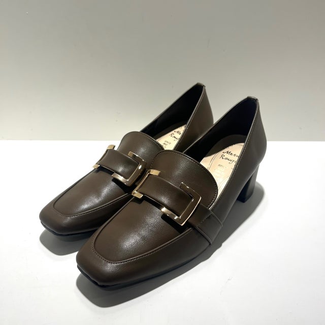 バックルスクエアパンプス （オーク）