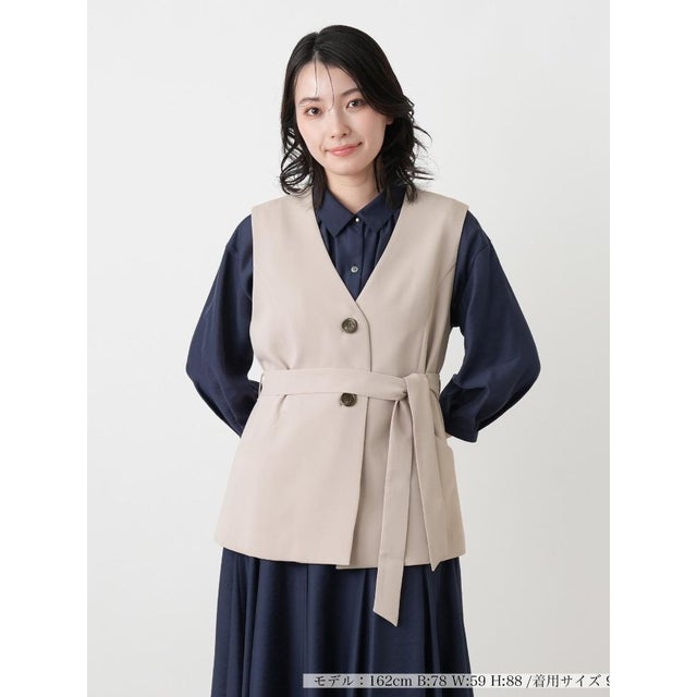 スカーフタイ付ジレ【大妻女子大学コラボ商品】 （ベージュ）