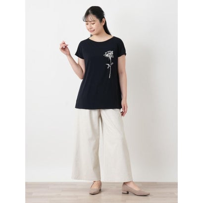 刺繍クルーネックTシャツ （ブラック）｜詳細画像