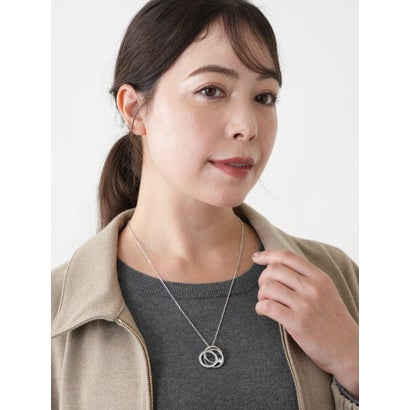 レリアンプラスハウス Leilian PLUS HOUSE ペンダントブローチ【VENDOME BOUTIQUE×Leilian】 （アッシュグレー）｜詳細画像