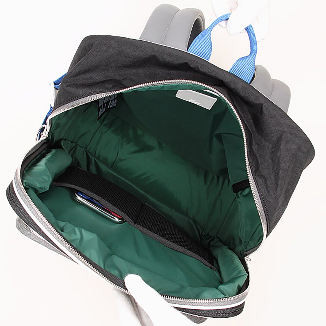 ラコステ LACOSTE LCSTバイカラースクエアバックパック （グレー） -靴 