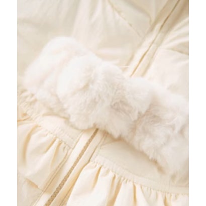 ラポミ プチ LA POMME petit Fluffy Buckle Frill Duck Down Coat （Ivory）｜詳細画像