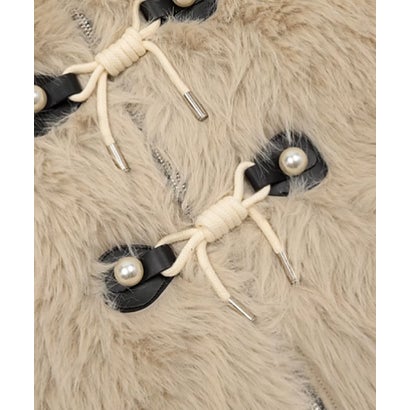 ラポミ プチ LA POMME petit Fluffy Patchwork Down Coat （Beige）｜詳細画像