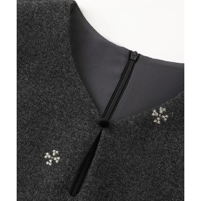 Texture Embroidery Vest One Piece/テクスチャー刺繍ベストワンピース （Gray）｜詳細画像