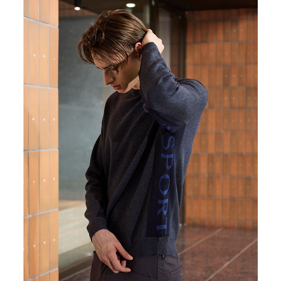 LANVIN SPORT ブラック長袖セーター LANVIN SPORT クルーネック長袖セーター【アウトレット】 -デサント