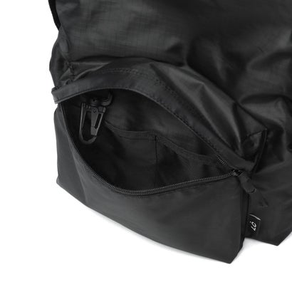 エルシーバイロウワーケース LC by LOWERCASE リュック 軽量 バックパック デイパック カジュアル 通勤 旅行 おしゃれ ブランド シンプル 軽い 大容量 無地 A4 LC DAYPACK LITE 16L LC05R （Black）｜詳細画像