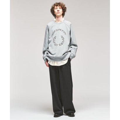 FRED PERRY / フレッドペリー TARTAN APPLIQUE SWEATSHIRT （ネイビー）｜詳細画像